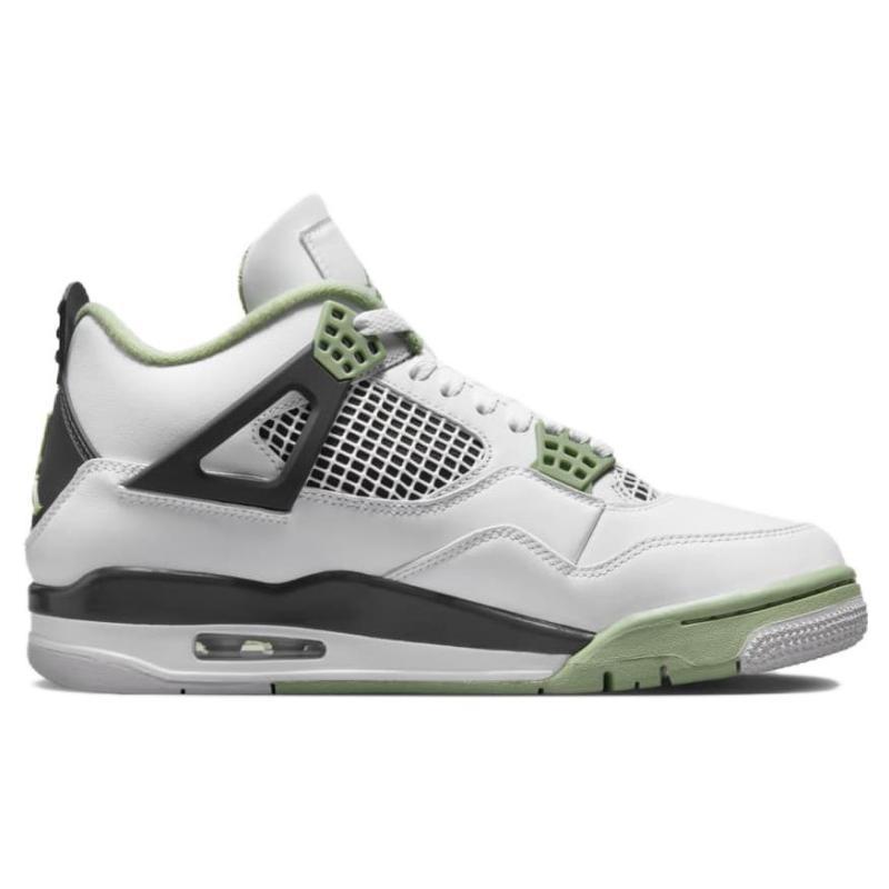 Air Jordan 4 Retro