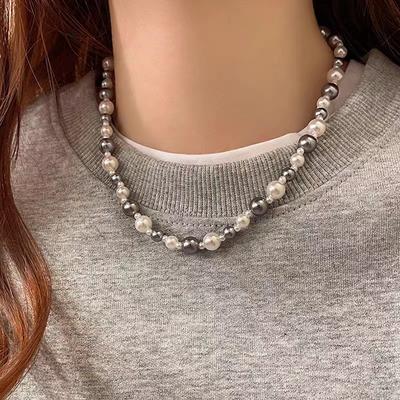Collier de perles couleur mixte gris et blanc haute gamme niche luxe léger chaîne de cou pour femme chaîne de clavicule Célébrité Internet explosion