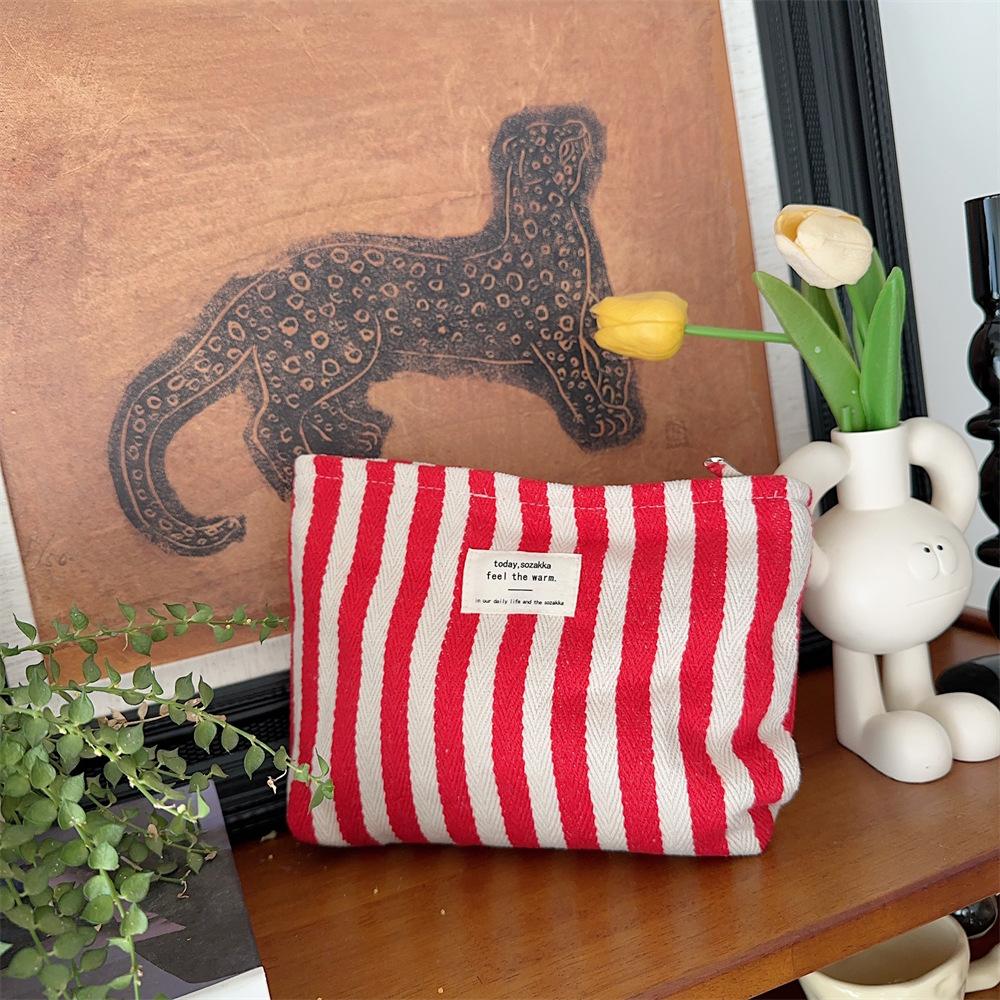 Fresh striped cosmetic bag women's toiletry bag storage bag large-capacity portable simple hand-held cosmetic bag