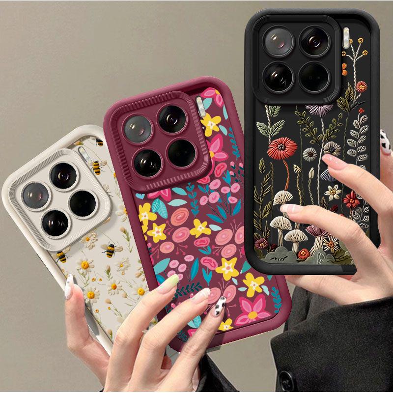 INS Embossed Floral Painted Phone Case For Motorola Moto Edge 50 Pro 60 Fusion Stylus 40 Neo 70 G84 G85 G54 G75 G05 G34 G56 G86
