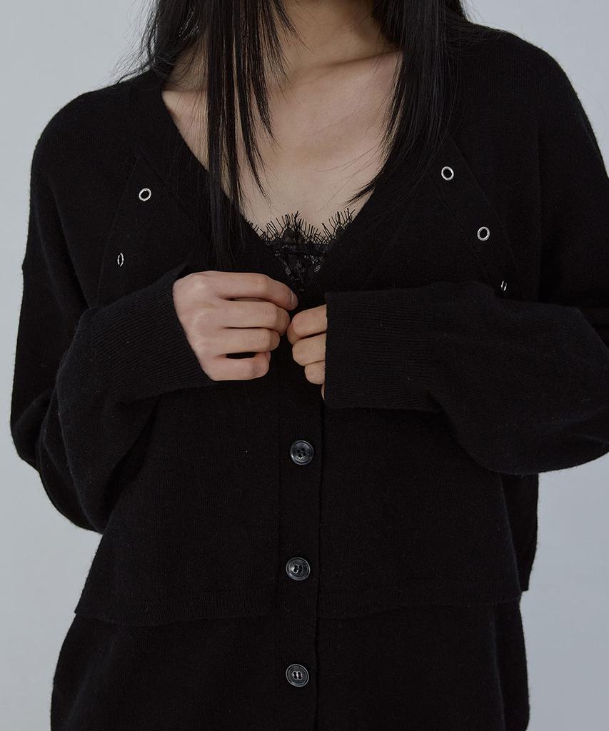 Uusoo Relaxed Eyelet Wool Cardigan_ Black