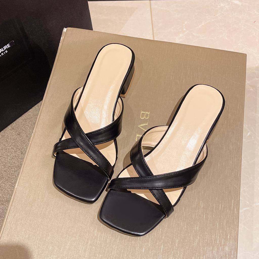 Fashion Summer New Casual Simple Solid Square Head Large Heels Women Open Toe Cross Square Heels Fashion Slippers Women's