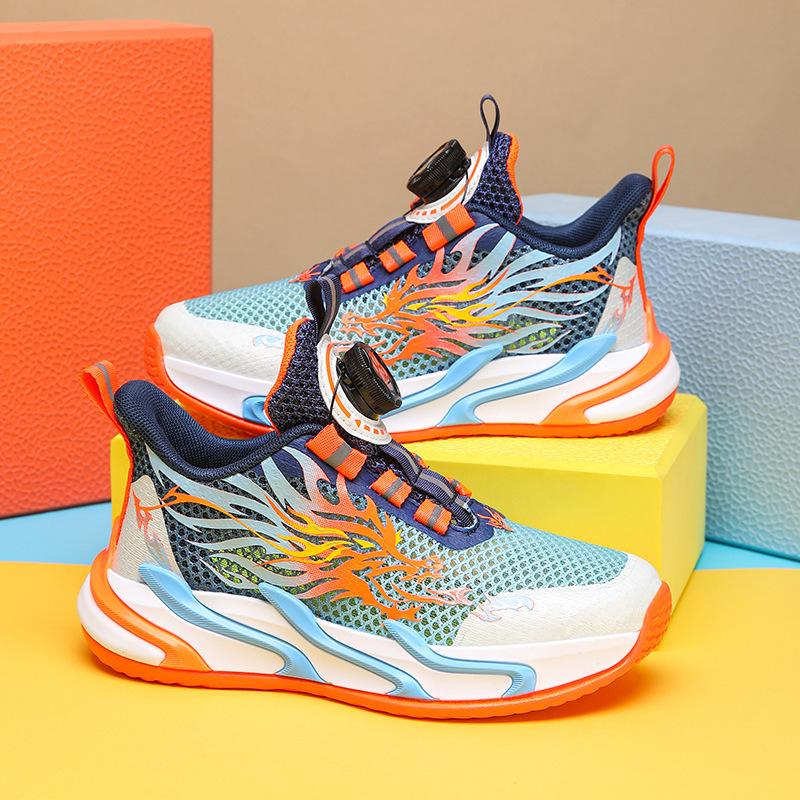 

2025 Boys Autumn/Winter Velvet-Lined Leather Running Shoes: Casual Cotton Sports Sneakers for Primary Students 33