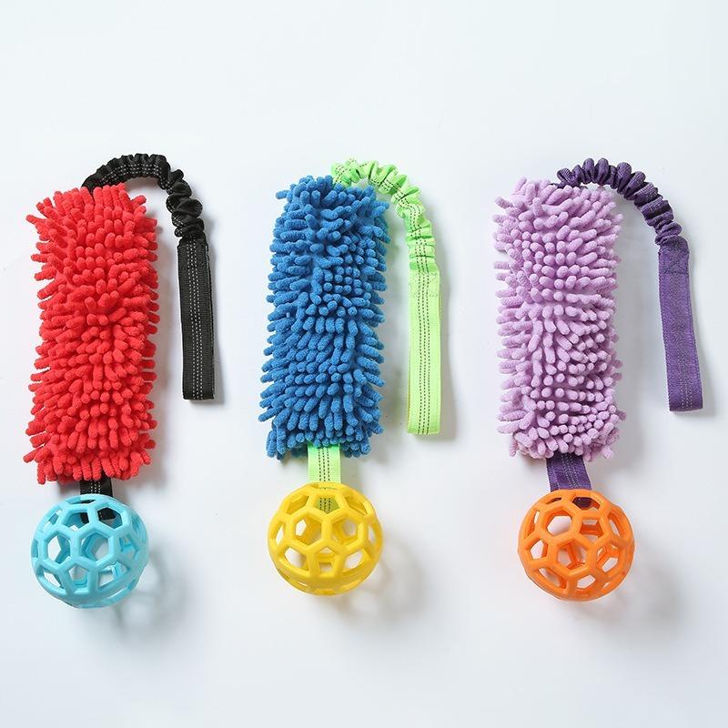 Bite Resistant Squeaky Dog Chew Toy Ball With Pull Rope For Large Dogs
