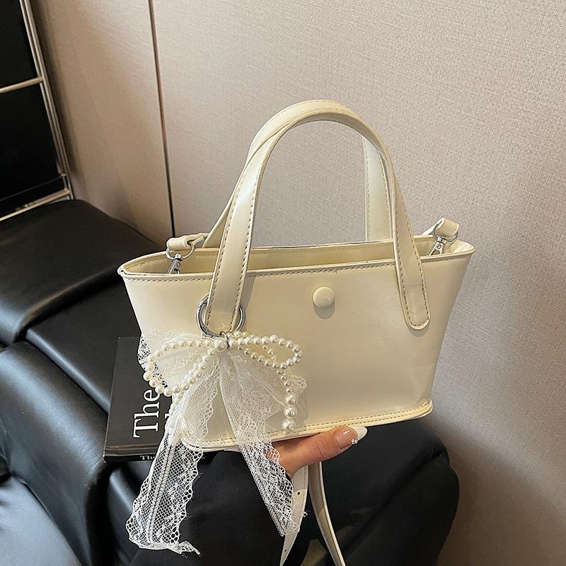 Stylish and Simple Small Bag Women's Summer New Portable Bucket Bag Versatile Shoulder Messenger Bag