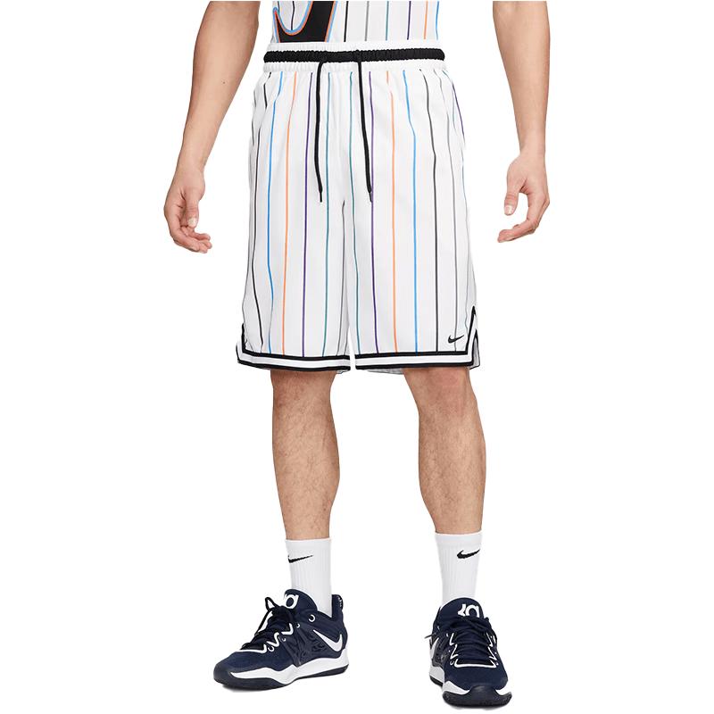 NIKE Men s Lightweight Knit Sports Shorts L