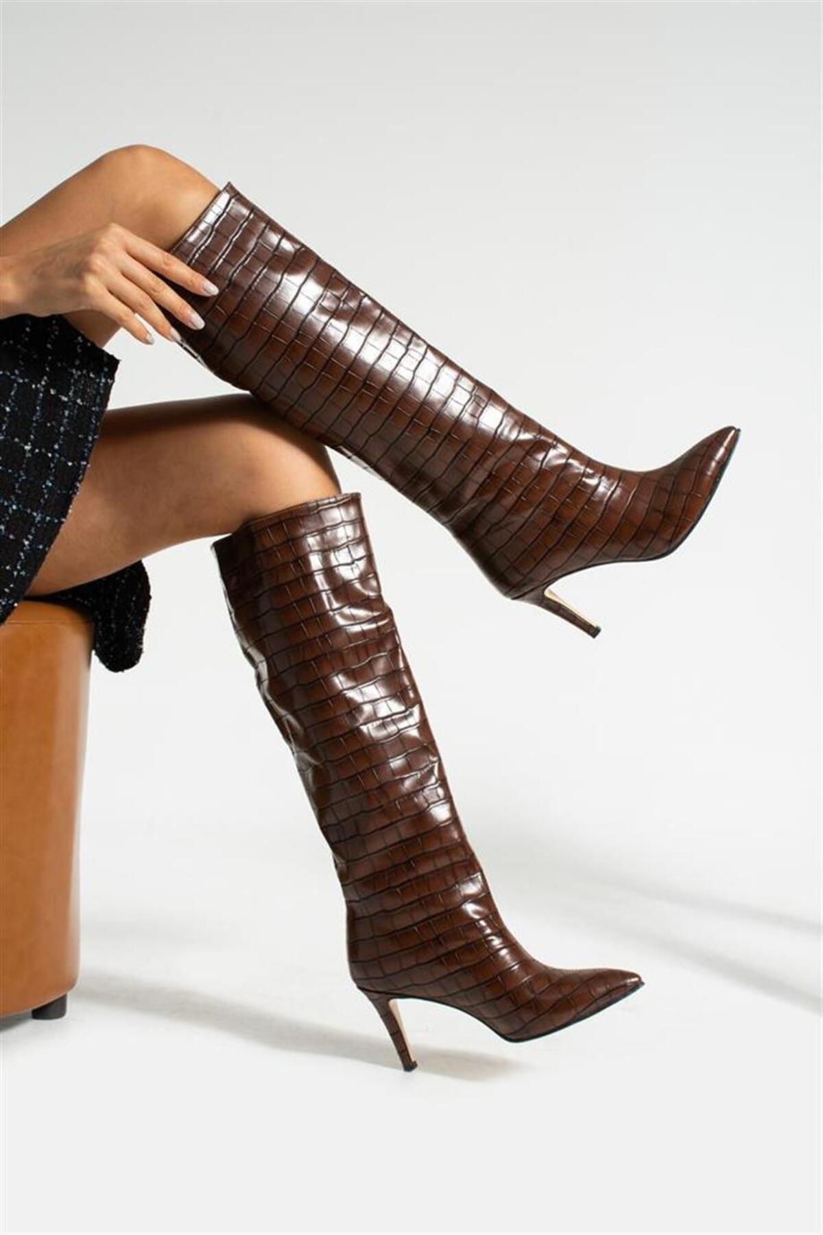 

Women Modern Stylish Fashion Boots Boots Faux Leather Brown Crocodile Boots 37