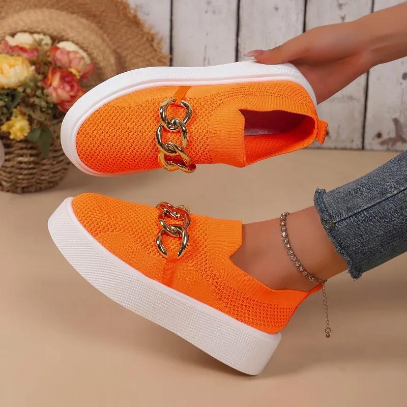 Fashion 2024 Women's Spring New Black Thick-soled Flat Shoes Women's Loafers Slip-on Boat Shoes Metal Chain Designer Casual