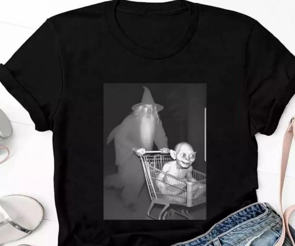 26 Gandalf Pushing Gollum in Shopping Cart T-Shirt Unisex T-Shirt