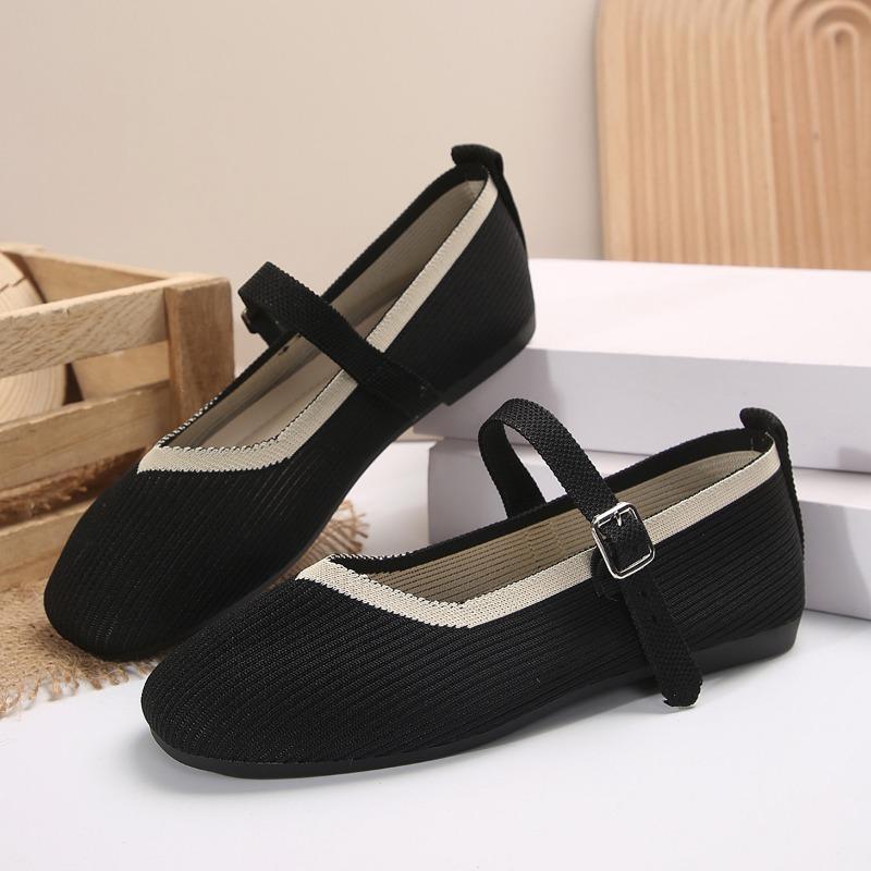 Flat Single Shoes Large Size Fly-woven Round Head Light Mouth Single Shoes Women's Buckle Retro Breathable Color Matching Lazy Shoes