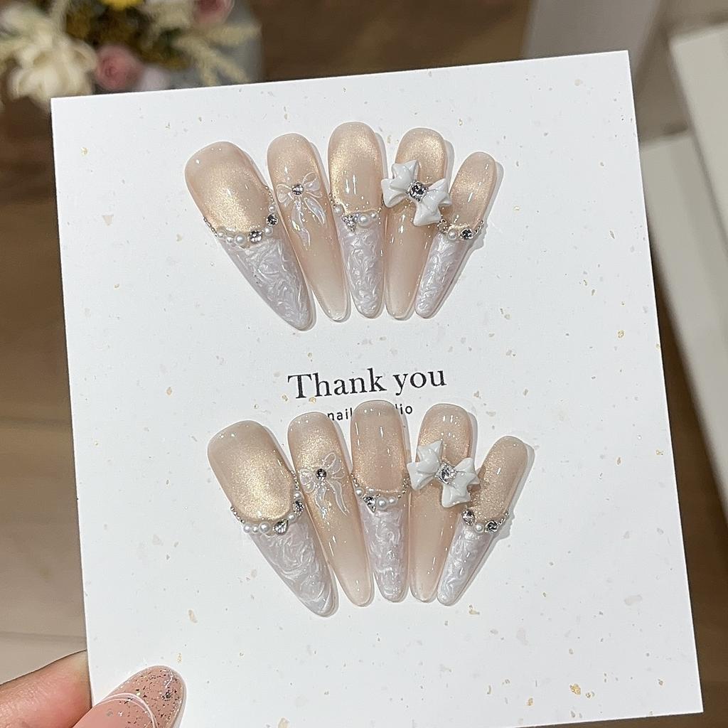 The Daughter White Moonlight Ins Pure Desire Wind Flashes Cat Eyes Bow Broken Diamond Pearl Pattern Wear Armor