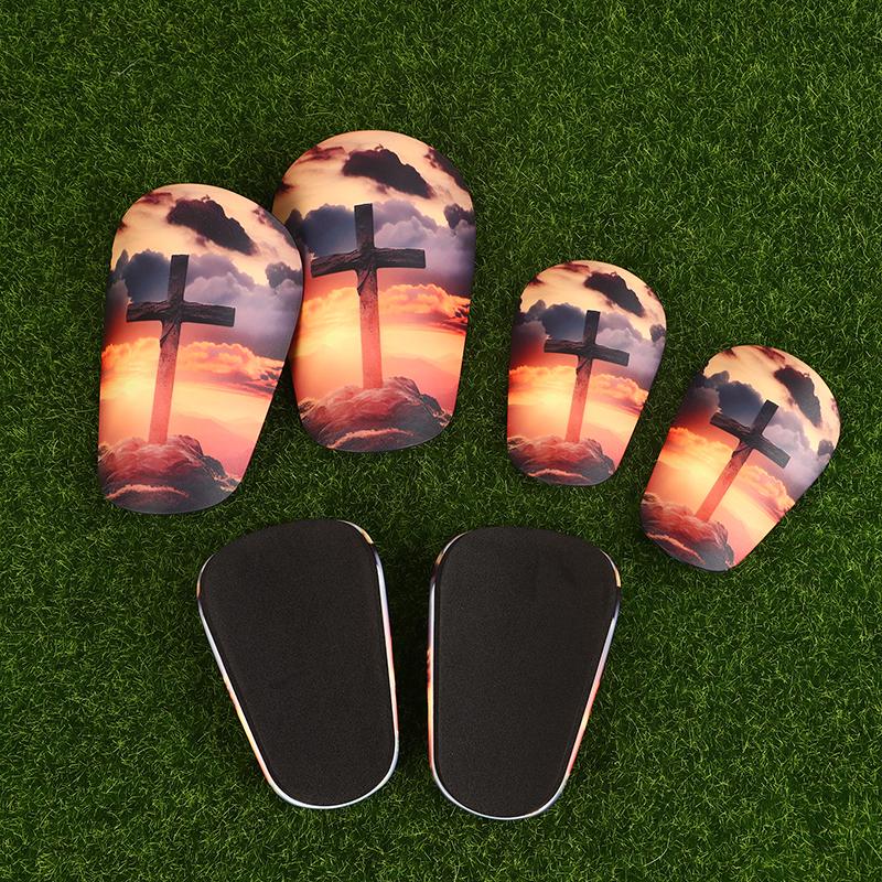 1Pairs Mini Soccer Shin Pads Wear-Resistant Shock Absorbing Soccer Leg Protector For Kids Adult Football Leg Guard Shin Guards