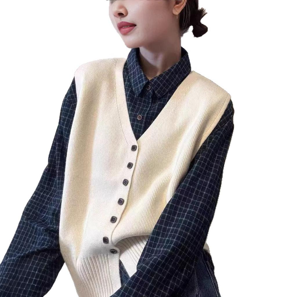Korean Simple Solid Color V-neck Single-breasted Knitted Vest New Fashion Temperament Versatile Stacked Knitted Top