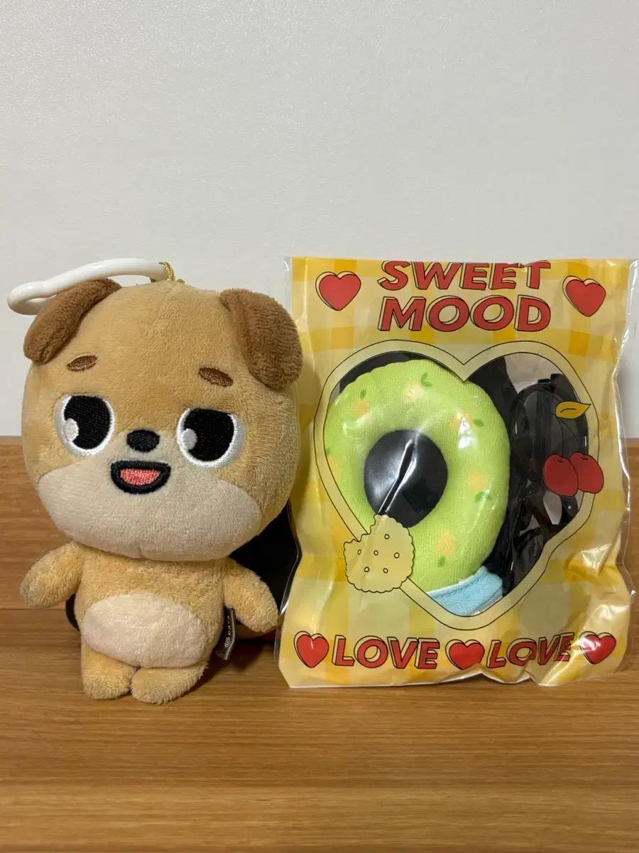 

DAY6 Denimals 20 Dong (old version) + Beach Darling Clothes Bulk Sales Support Used