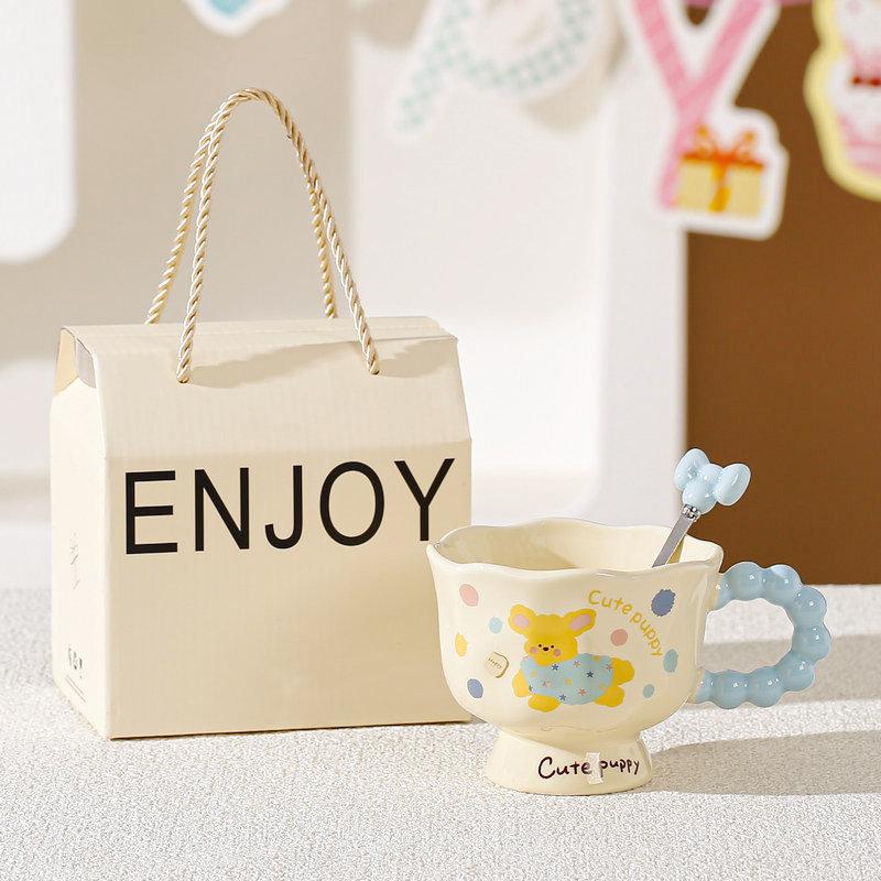 

Мультяшная керамическая кружка с мишкой, сувенирная кружка, бытовая чашка для воды, кофейная чашка, подарок на день рождения, кружка с высоким внешним видом 380ml