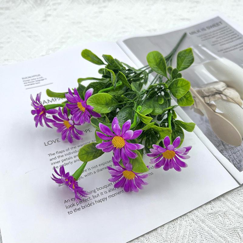 7-Forked Chamomile Artificial Flower, Plastic Daisy for Home Decoration