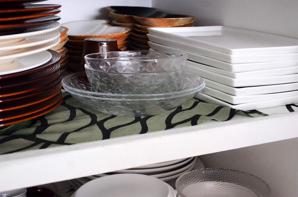 Toyo Sasaki Glass Plate Refre Ball 23 Set of 24 Made In Japan Dishwasher Safe Good Design Award Large Plate Noodle Plate Round Plate Utensil Plate