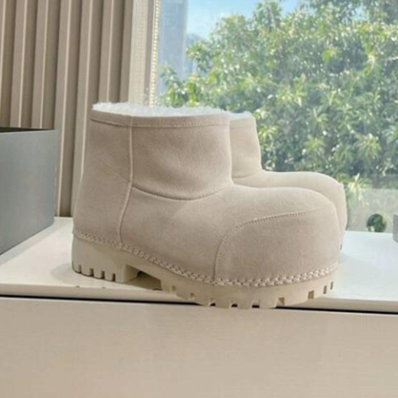 Fashion Trendy Chunky Platform Snow Boots, Brown Suede Short Ankle Boots, Stylish Winter Fashion Shoes