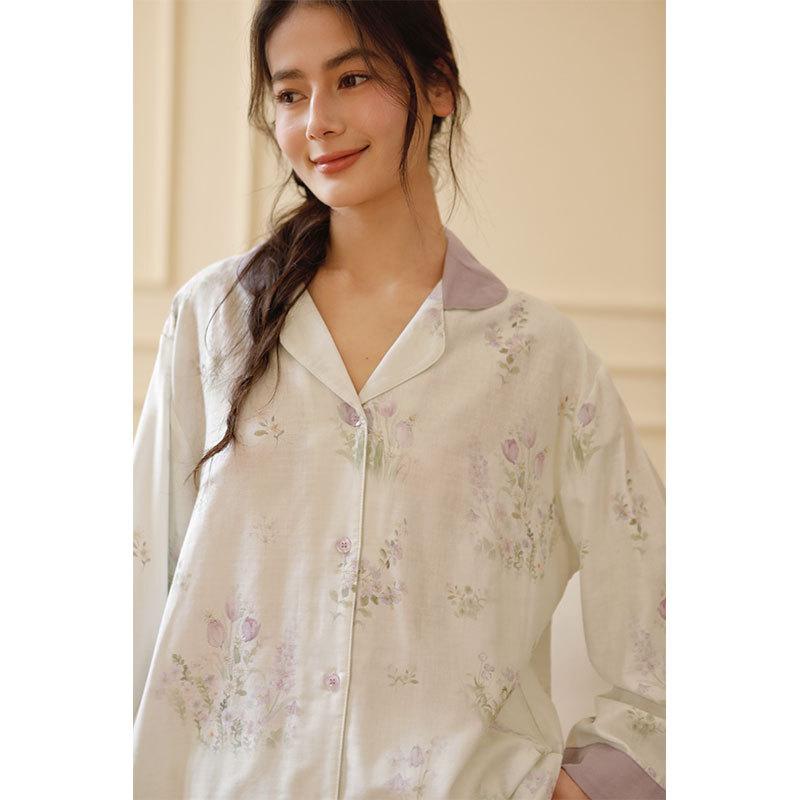 

2025 Хлопковый комплект для отдыха из двойной марли с принтом фиолетовых тюльпанов, лацканы, длинный рукав, брюки, удобный, пижамный комплект, свободный, элегантный, 2 предмета XL