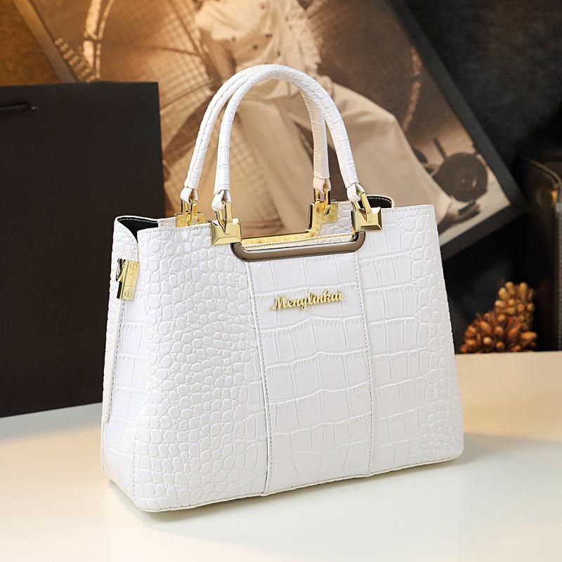 Summer 2024 Shiny Crocodile Pattern Women's Handbag - Light Luxury Style for Middle-Aged Moms