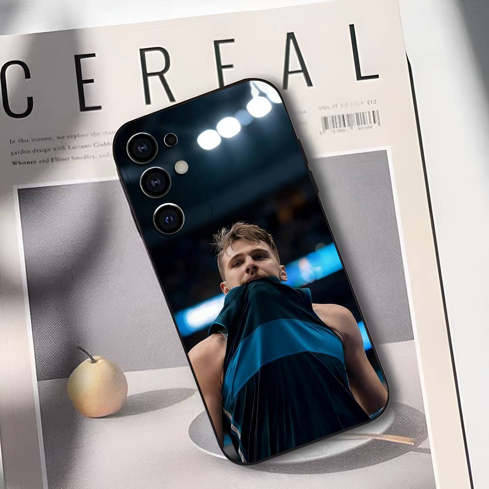 L-Luka D-Doncic 77 Phone Case For Samsung S25,S24,S21,S22,S23,S30,Ultra,S20,Plus,Fe,Lite,Soft Black Cover