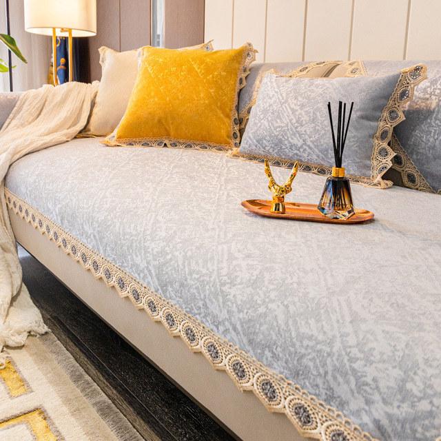 Huse de Sofá Texturate Chenille cu Dantelă Pentru Living 3 Locuri Husă de Lux Pentru Canapé în Formă de L Acoperire Antiderapantă Pentru Fotoliu și Canapea cu Două Locuri