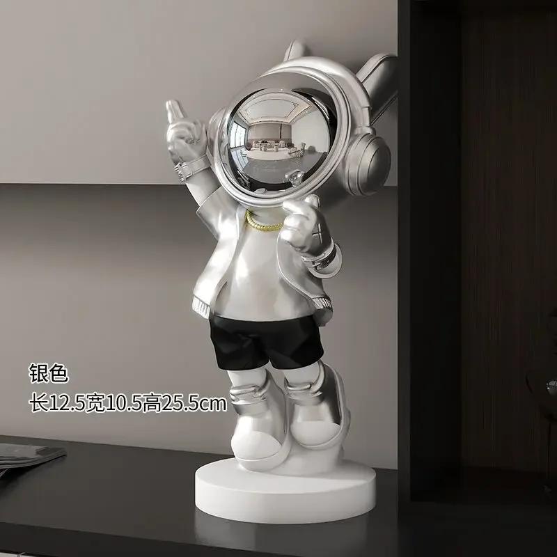

Resin Astronaut Sculpture Creative Home Decor Cartoon Animation Spaceman Doll Statue Living Room Office Desktop Ornaments Gift