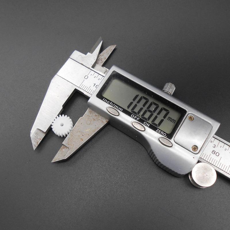 10Pcs/Lot 0.5M 0.5 Modulus 20 Teeth Plastic Spur Cylinder Gear Pinion Bore Hole Aperture 2MM 1.95MM 2A 20T 5X11MM Reduction Gear