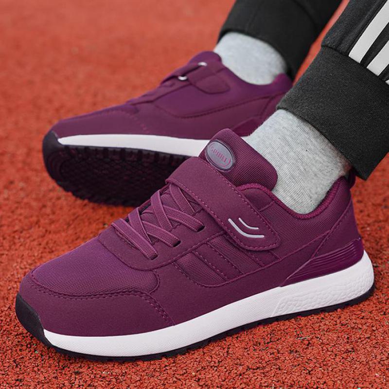 Mode Frühling Lila Strick-Sneaker Damen Slipper Mama Schuhe Weiche Sohle Schuhe für ältere Menschen Mittelalterliche Ältere Sneaker Walking Schuhe