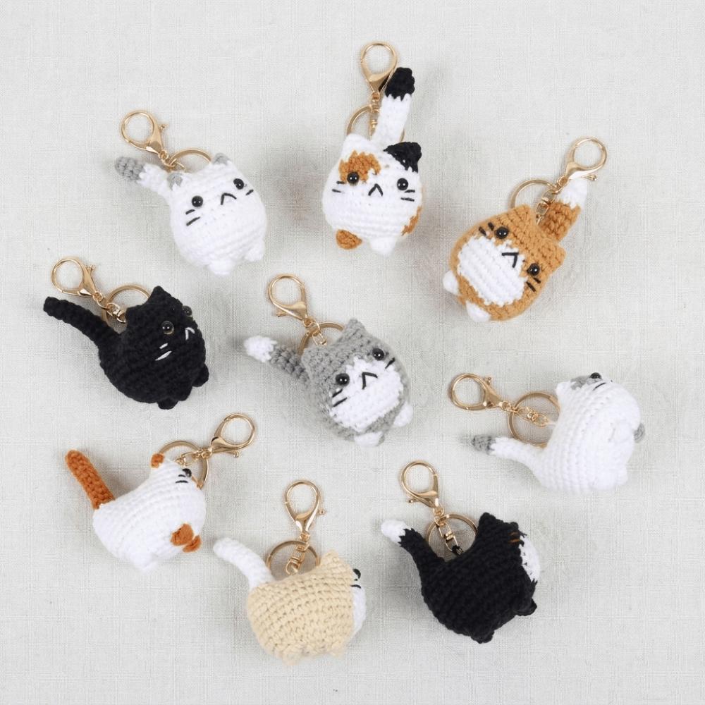 Cartoon Cat Crochet Keychain Handmaking Knitted Cat Keychain Creative Crochet Kitten Keyrings  Gift