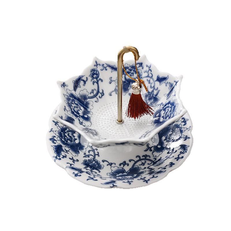 Creative Blue & White Porcelain Umbrella Tea Strainer - Ceramic Rotating Filter & Tea Table Decoration