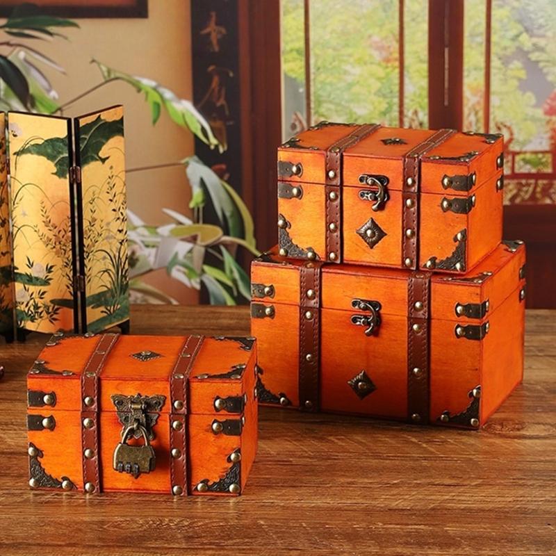 Cultural Leather Jewelry Case With Security Mechanism For Home Decoration And Storage Elegant Treasures Chest
