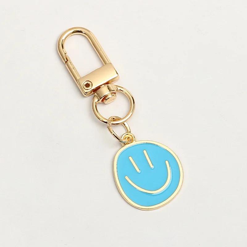 Lovely Smile Face Keychain Cute White Purple Yellow Pink Blue Black Enamel Metal Key Ring Bag Pendant Accessories Women Girl CLE