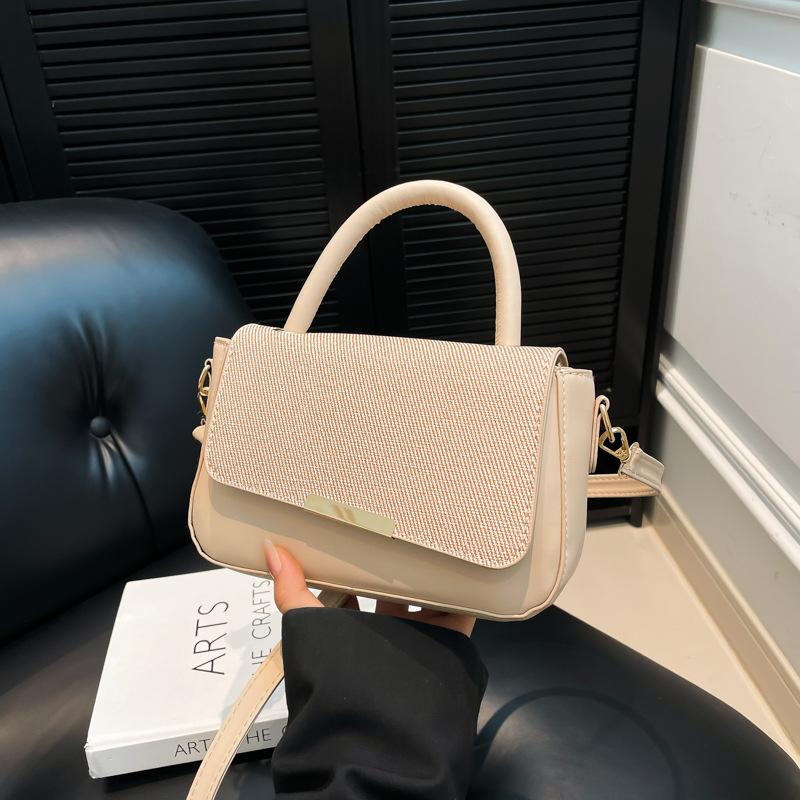 Pack Enjoy Time Popular Texture Splicing 2025 New Trendy Casual Fashion Simple Solid Color Foreign Style One Shoulder Crossbody Bag