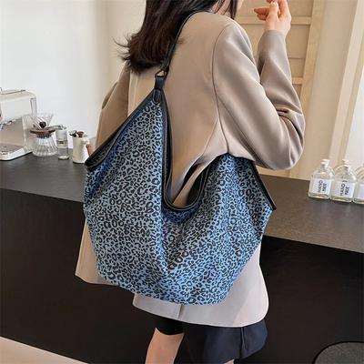 Retro-Damen-Umhängetasche mit großem Fassungsvermögen und Leopardenmuster