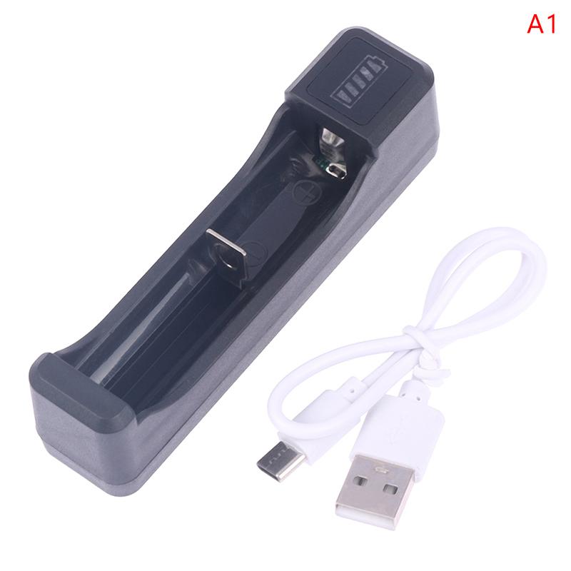 18650/14500 Fast Charger With Type Cable 4.2V Lithium Battery 4 Slot Strong Light Flashlight Intelligent Charger