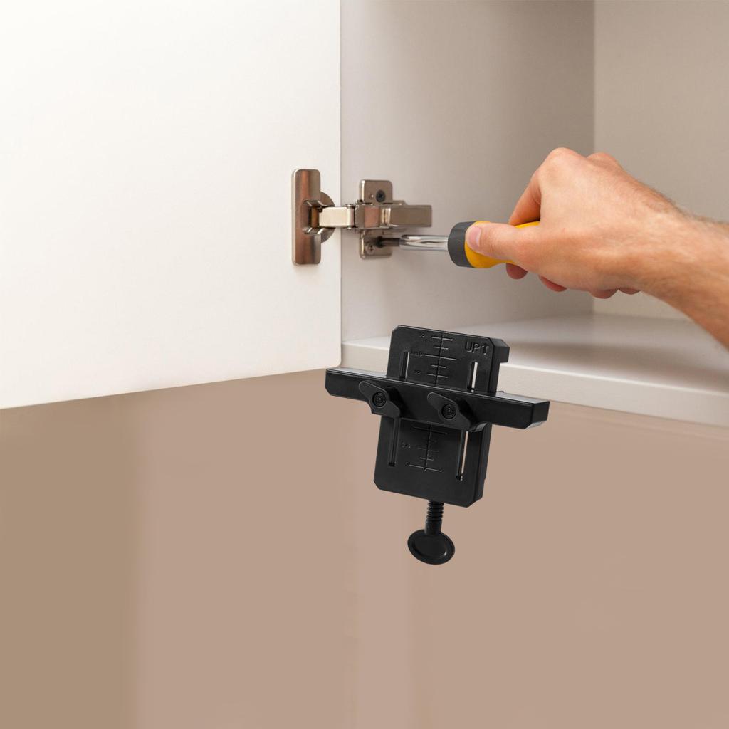 Montáž dvířek skříně Polohovací svorka Skříňky Držák rámu Montážní přípravek Vyhledávač instalace dvířek PVC