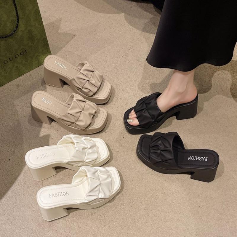 Damenschuhe im Angebot Neue Mode Karree Anti-Falten Damen Hausschuhe Sommer High Heels Casual Damen Fischmaul Schuhe