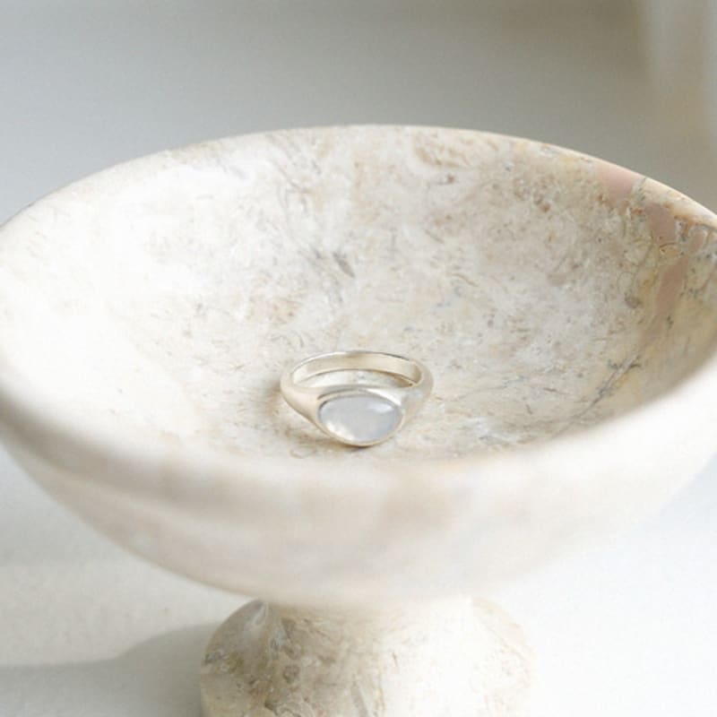 REINDEER GENTLE STONE RING 05