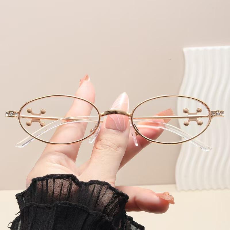 

Korean Style Women Sun Glasses Oval Shape Rhinestone Decoration Party Sunglasses Campus Style Students Sunglass