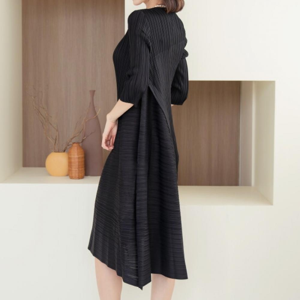 Plara Women Diagonal Overlap Pleats Dress