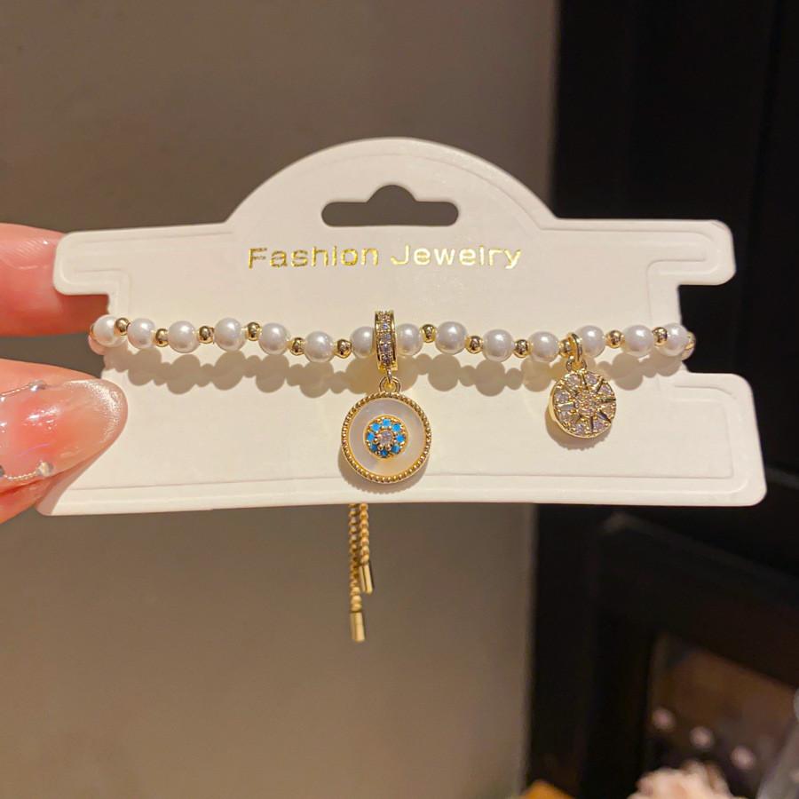 

Classic Gold Round Pearl Bracelet With Accent For Womens Vintage Gift And Office Use Pearl