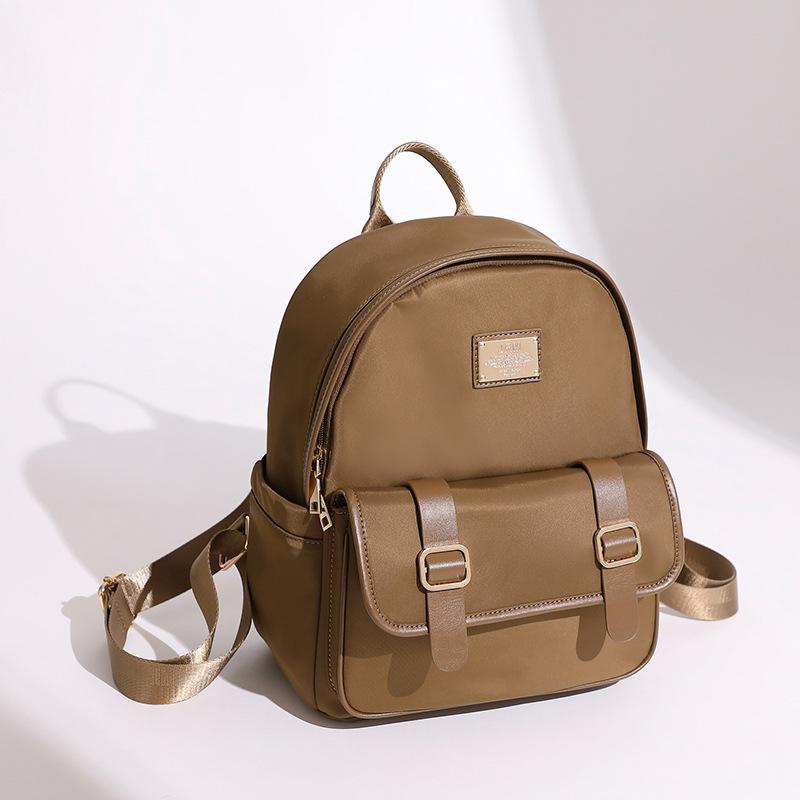 Large Capacity Versatile Oxford Backpack for Women  New Fashion Casual Commuting Lightweight Outdoor Travel Small Backpack