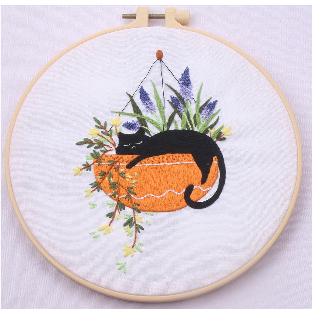 Набор материалов для вышивки своими руками Ленивый черный кот Набор материалов для ручной вышивки
