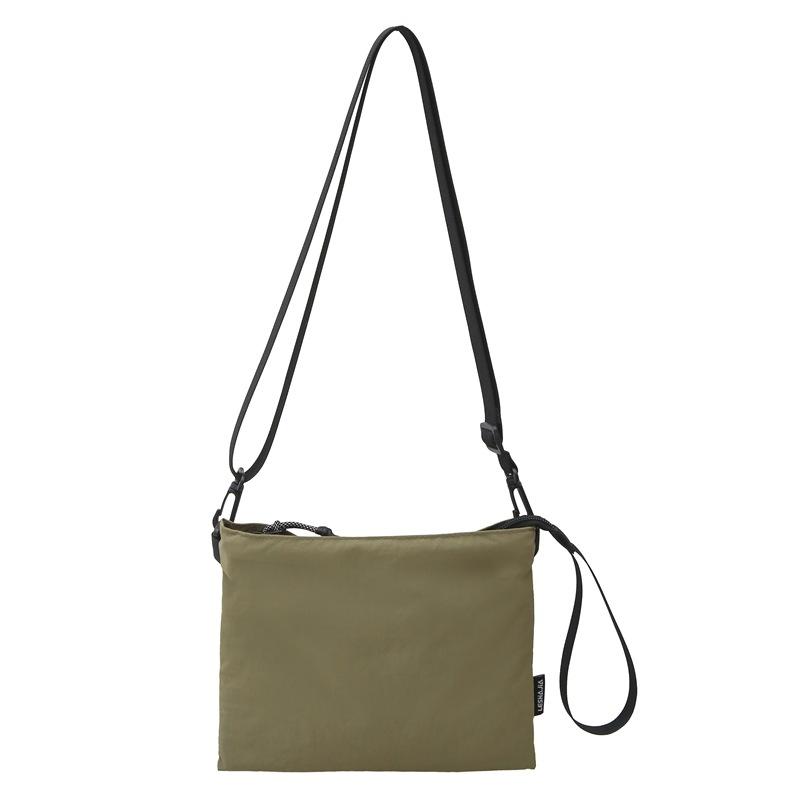 Brand new versatile envelope bag personalized outdoor handbag fashion tooling small satchel bag casual mobile phone bag