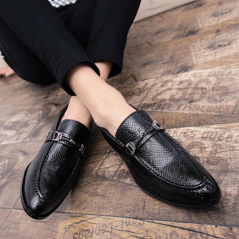 Men's Snake Pattern Small Leather Shoes 2025 Spring and Autumn Men's Pointed Leather Shoes Casual Lazy Shoes Trendy Men's Shoes