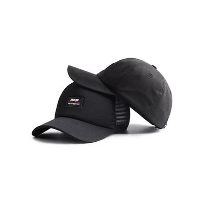 Berretti e cappelli – Berretti e cappelli con visiera