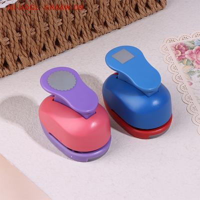 Stamp Border Stamp Shape Craft Punch Embossing Machine Round / Square Hole Punch Toothed Puncher Embosser DIY Tool