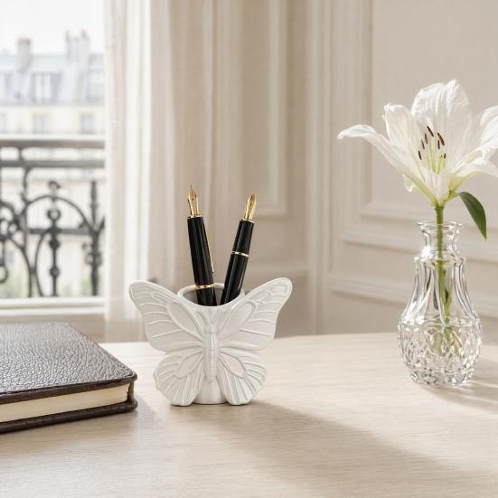 Yousheng 3D Printed Butterfly Pen Holder, Embossed Desk Organizer for Pencils Makeup Brushes, Large Capacity Storage Box for Home Office Decor