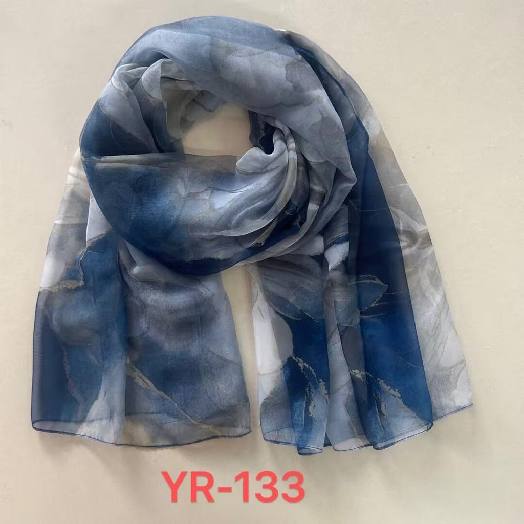 New Silk Beach Stoles Women Hijab Scarf Sunscreen Shawl Wraps Ladies Scarves Foulard Beach Stoles Female Large Bandana Echarpe